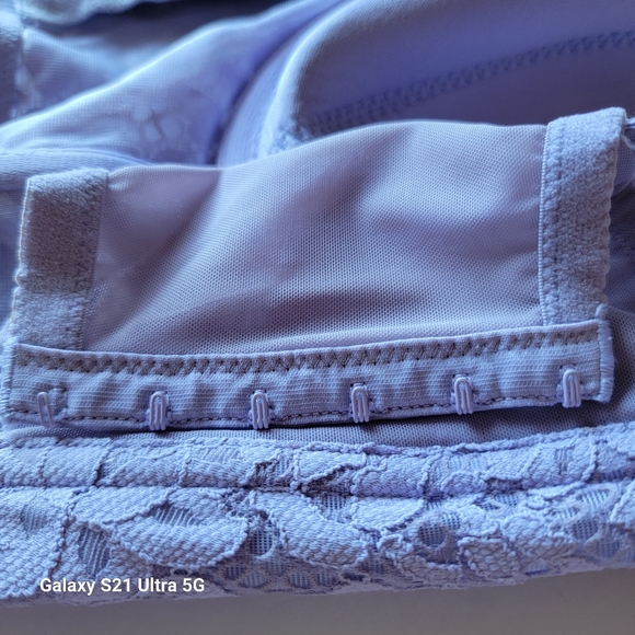 Victoria's Secret Body By Victoria Lined Demi Violet Lace Size 34DDD - Picture 12 of 14